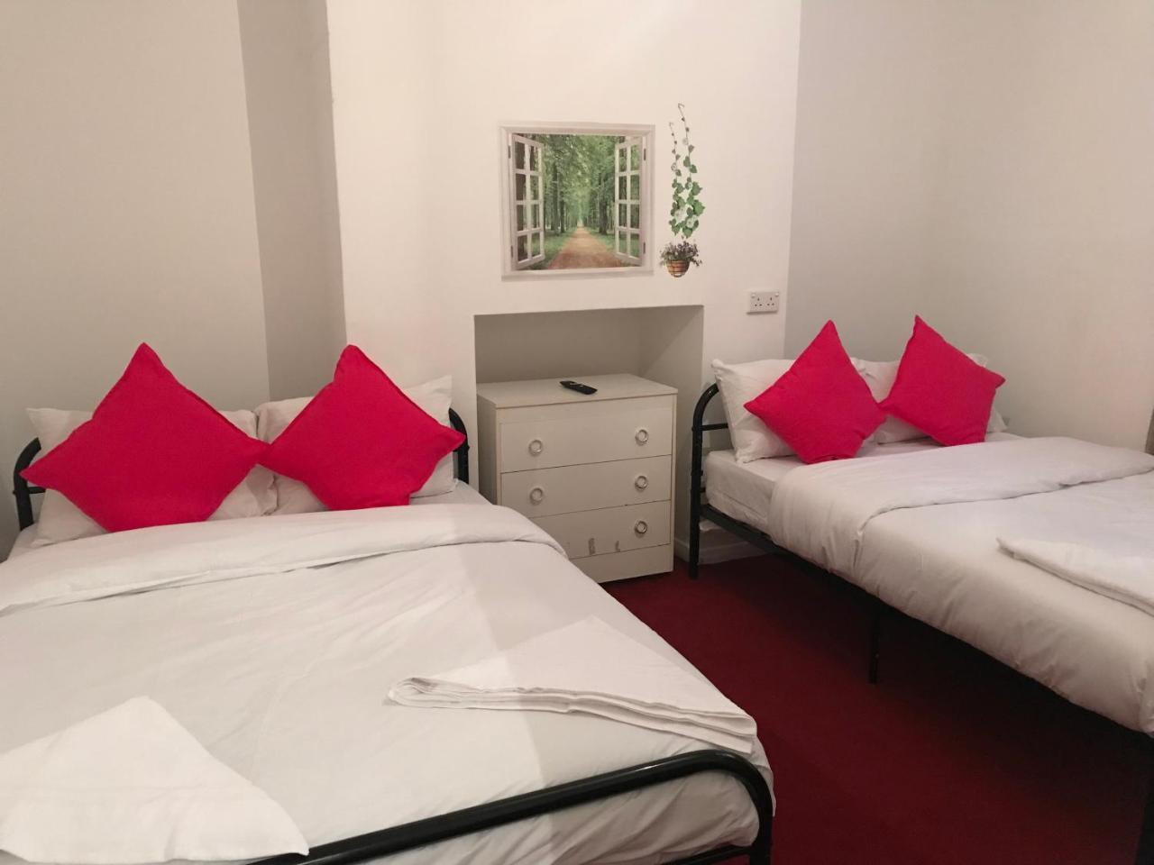 Poplar Guest House London Exteriör bild